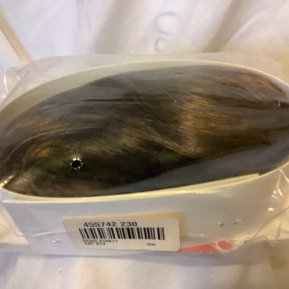 Toni Pony Claw Clip Hair addition / extension light brown color in original pkg - Picture 4 of 4